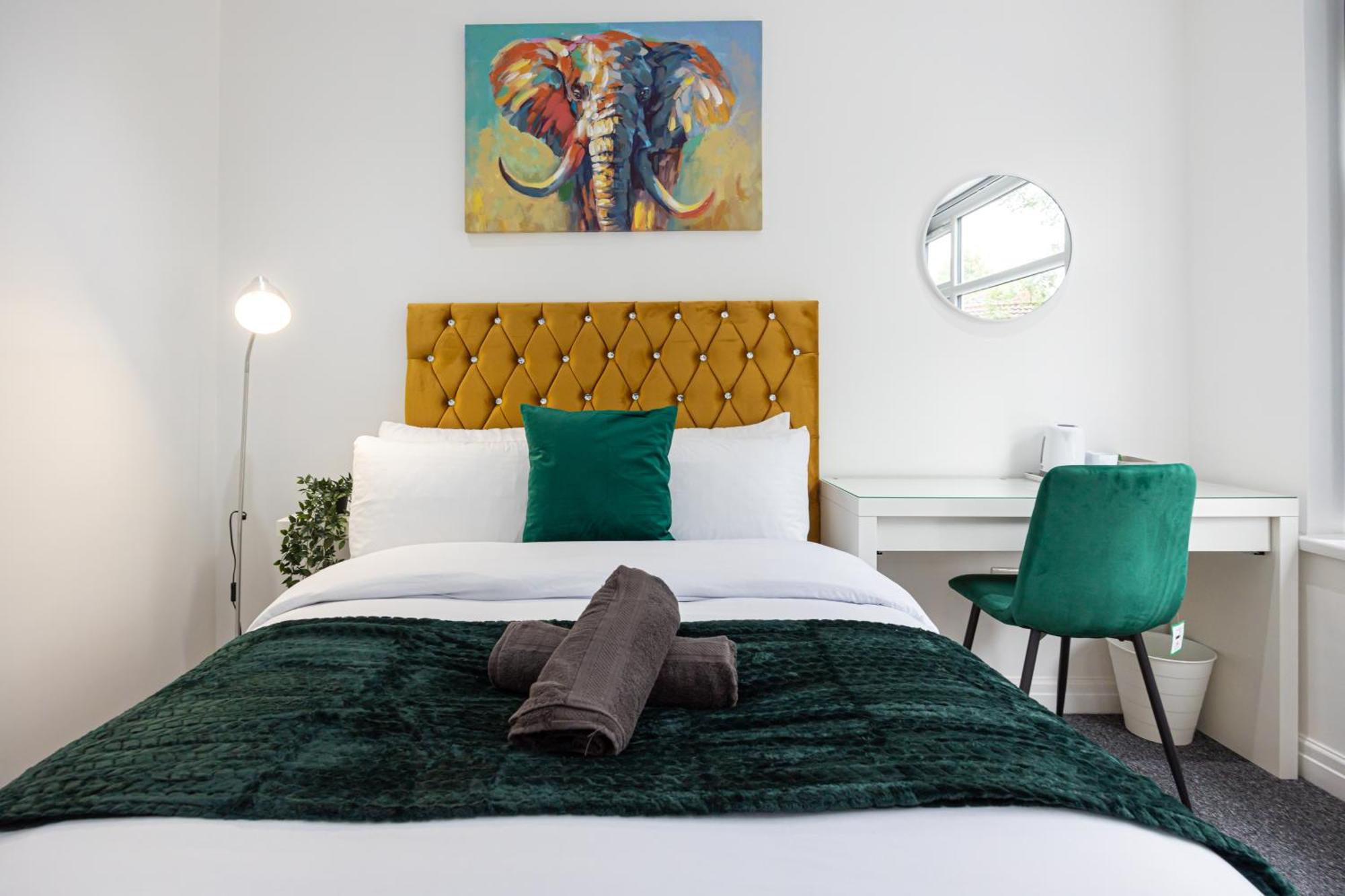 The Kent- Luxury Rooms Манчестер Екстер'єр фото