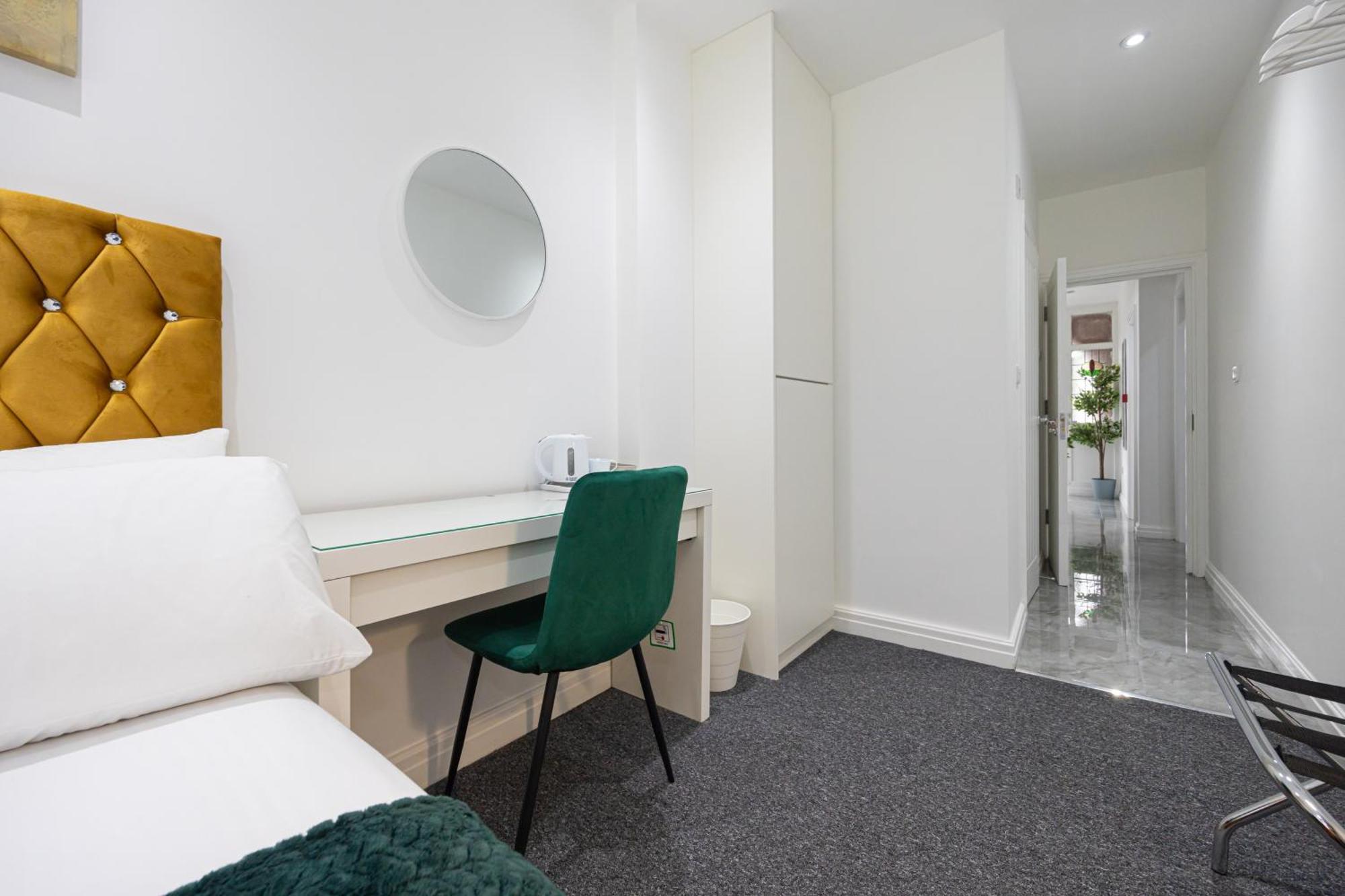 The Kent- Luxury Rooms Манчестер Екстер'єр фото